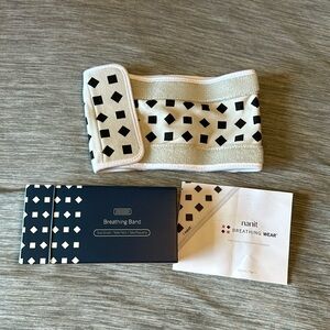 Like New -  Nanit Breathing Band Small